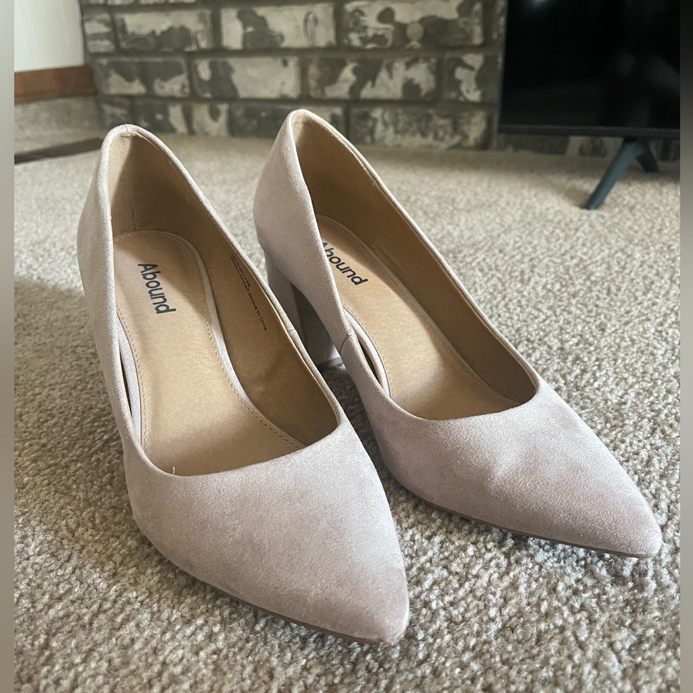 Abound Tan Heels Classic Pointed-Toe Pumps